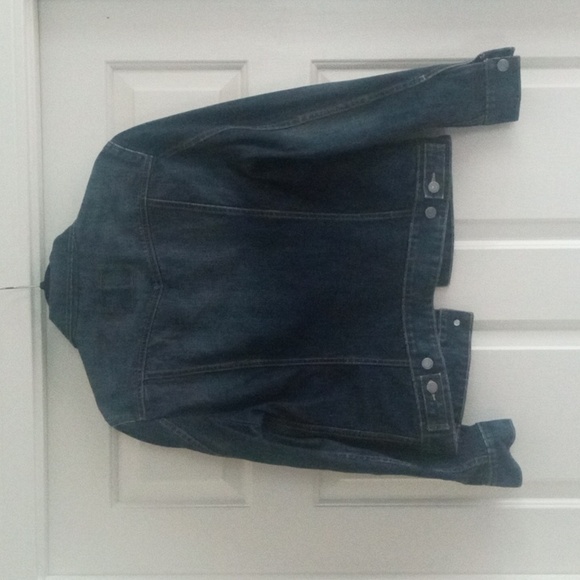 Women's Levi's Denim Jean Jacket size M - Picture 3 of 6